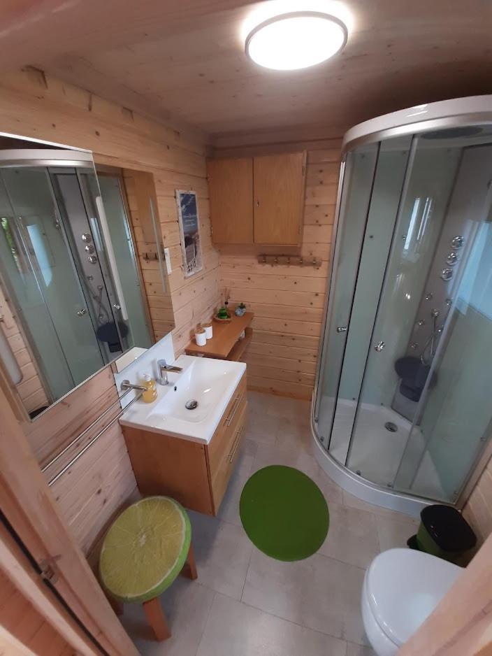 Chalet Im Spiel- Und Obstgarten Keidelheim ภายนอก รูปภาพ